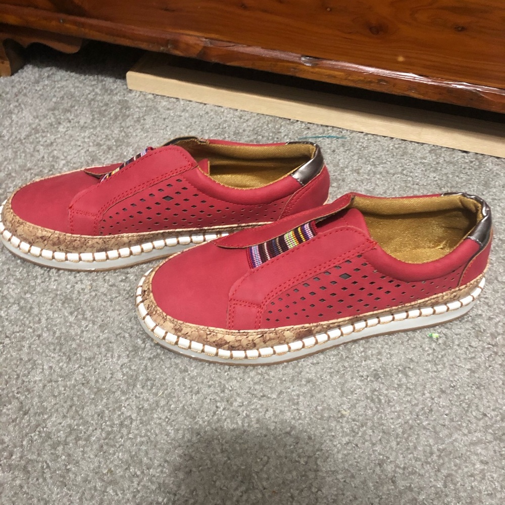 Cute canvas shoes
